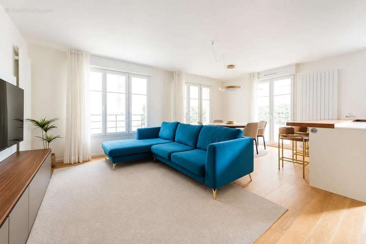 Appartement de 3 pièces de 80 m² avec grand balcon à Courbevoie - photo 2