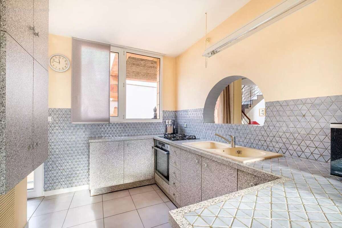 Maison à VILLEURBANNE