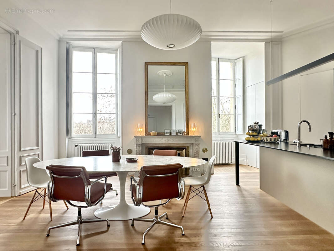 Appartement à BORDEAUX