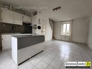 Appartement à LES ESSARTS-LE-ROI