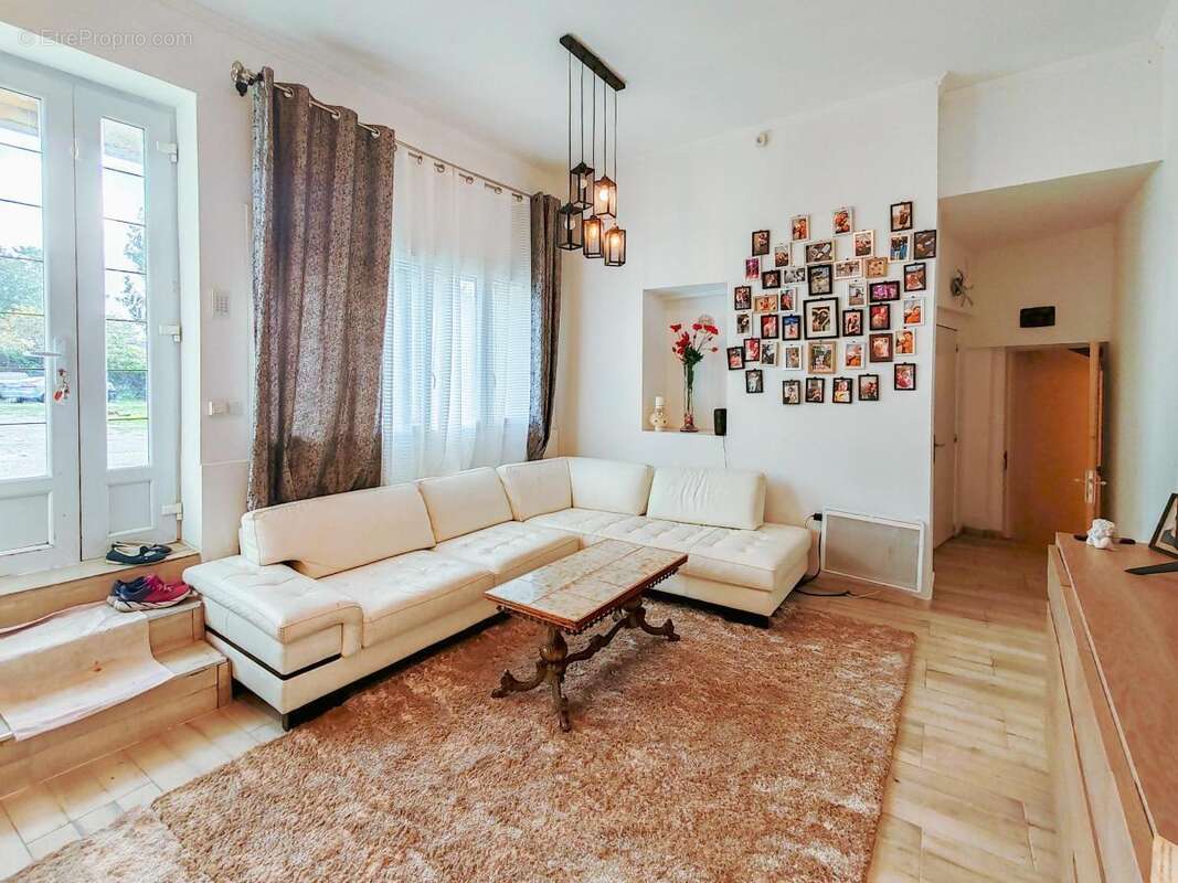 Maison à PLOUNEOUR-MENEZ