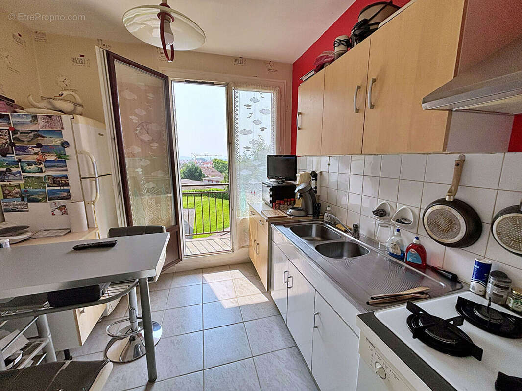 Appartement à RIORGES