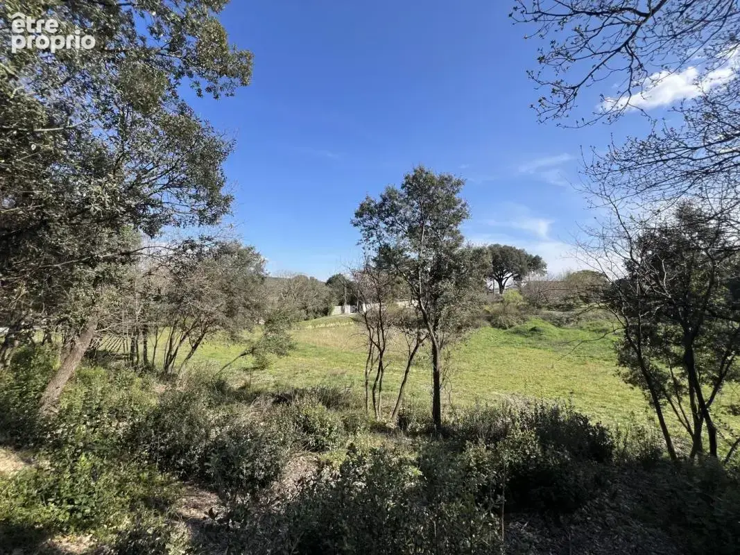 Terrain à SAINT-BENEZET