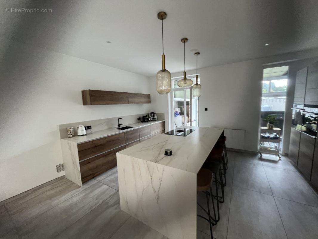 Maison à VAULX-EN-VELIN