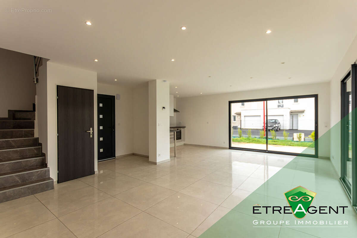 Maison ARGENCES - 124 m² - 4 chambres - photo 5