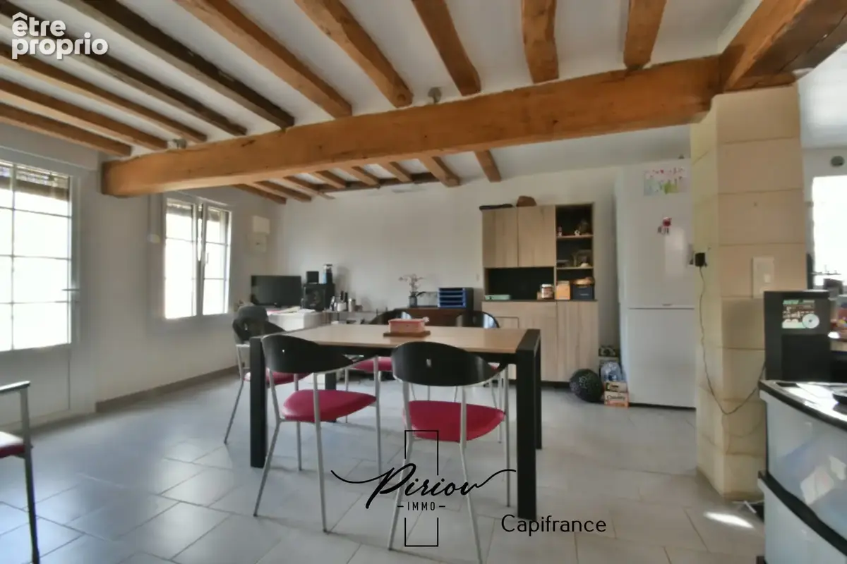 Charmante maison en pierres - située au coeur des Rosiers sur Loire - photo 5