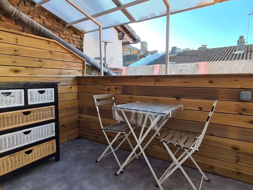 Appartement à MONTASTRUC-LA-CONSEILLERE