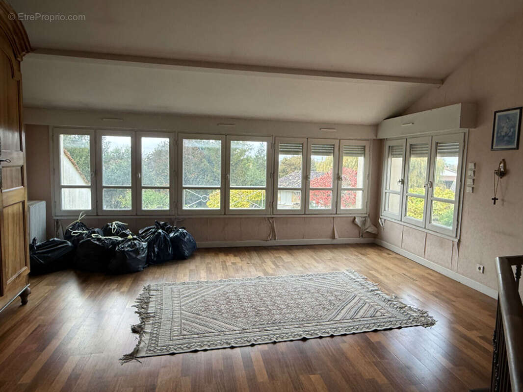 Grande maison à Saint Gervais de 604 m2 - photo 18