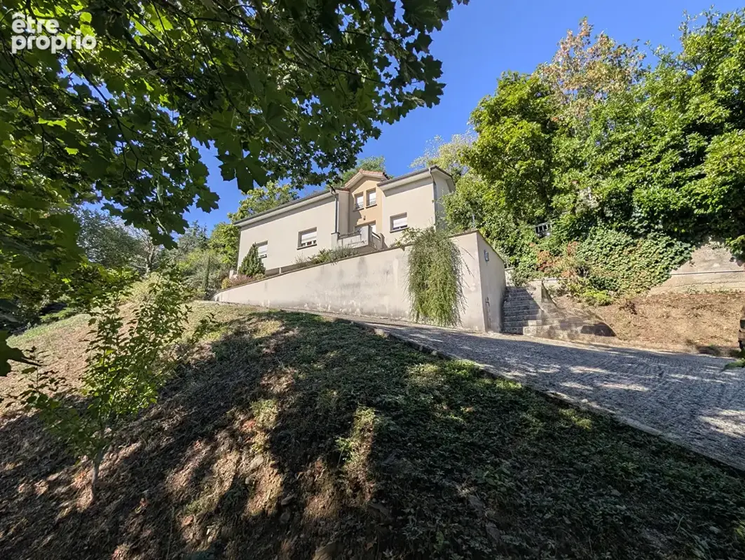 Maison  - Seyssuel  - 8 pièces -193 m2 - photo 2