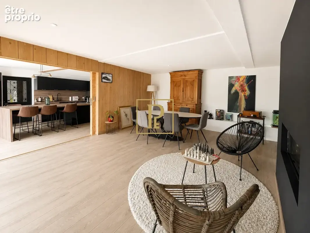 Ensemble immobilier de caractère   corps de ferme rénové & maison indépendante   parcelle de 1 048 m2 - photo 4