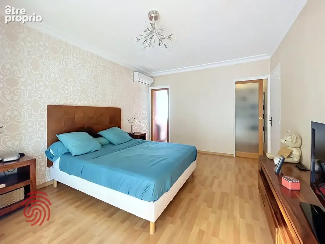 Magnifique maison familiale de 190 m² avec piscine - photo 12