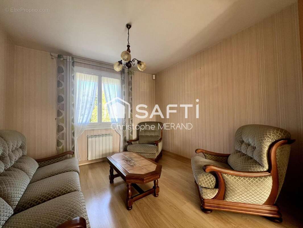 Photo 7 - Maison à DANGE-SAINT-ROMAIN