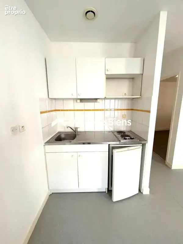 Appartement 15 pièces 300 m² à vendre à Bourg-Saint-Andeol (07700) - photo 16