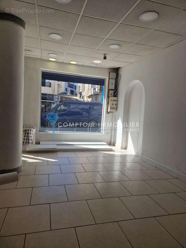 A vendre local / bureaux / loft centre de ghisonaccia - photo 16