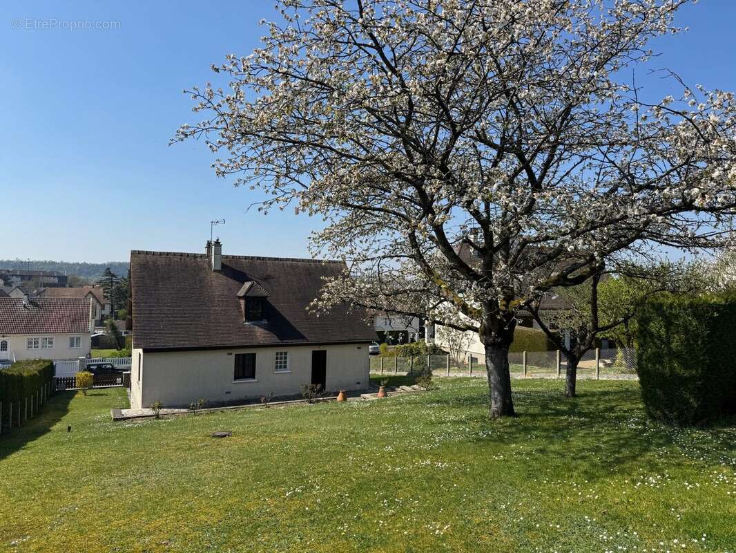 Maison à PACY-SUR-EURE