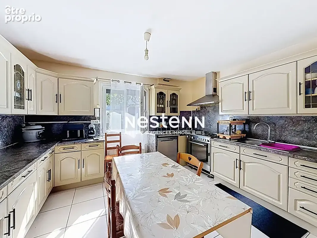 Exclusivité NESTENN : Maison spacieuse 7 chambres à Joué-lès-Tours - photo 3