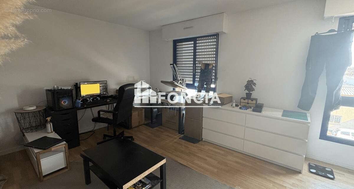 Appartement T1 de 38 m² avec stationnement – - photo 4