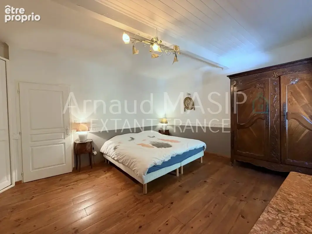 Maison en pierres avec atelier dans village tranquil prise - photo 9