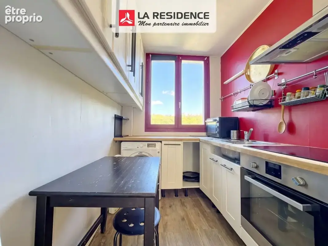 Appartement 4 pièces 65 m² à vendre à Marly-Le-Roi (78160) - photo 3