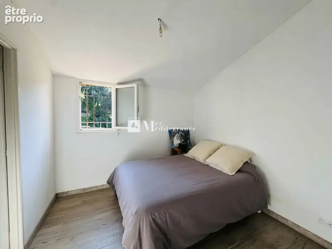 À vendre - Maison de Plain-Pied à La Garde-Freinet - 83680 - photo 13