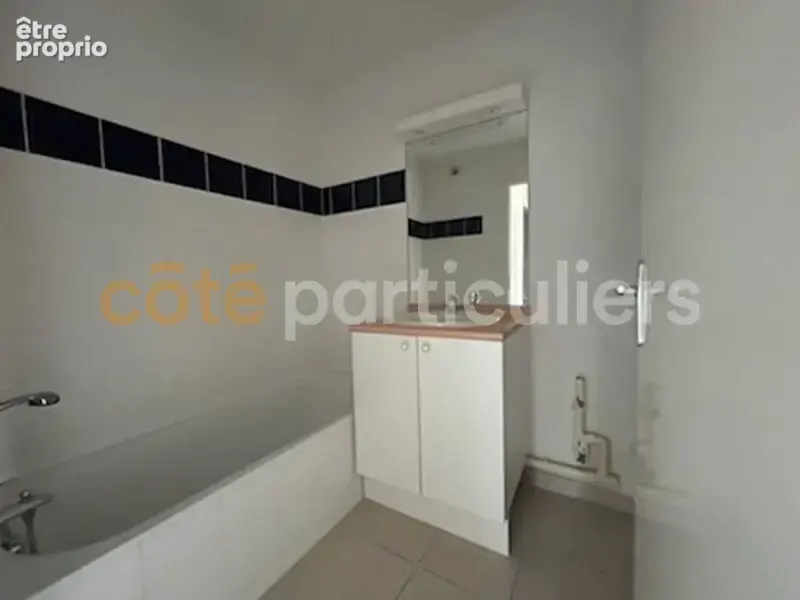 Proche de l'hôpital -  Appartement  3 pièce(s) 53.97 m2 - photo 7