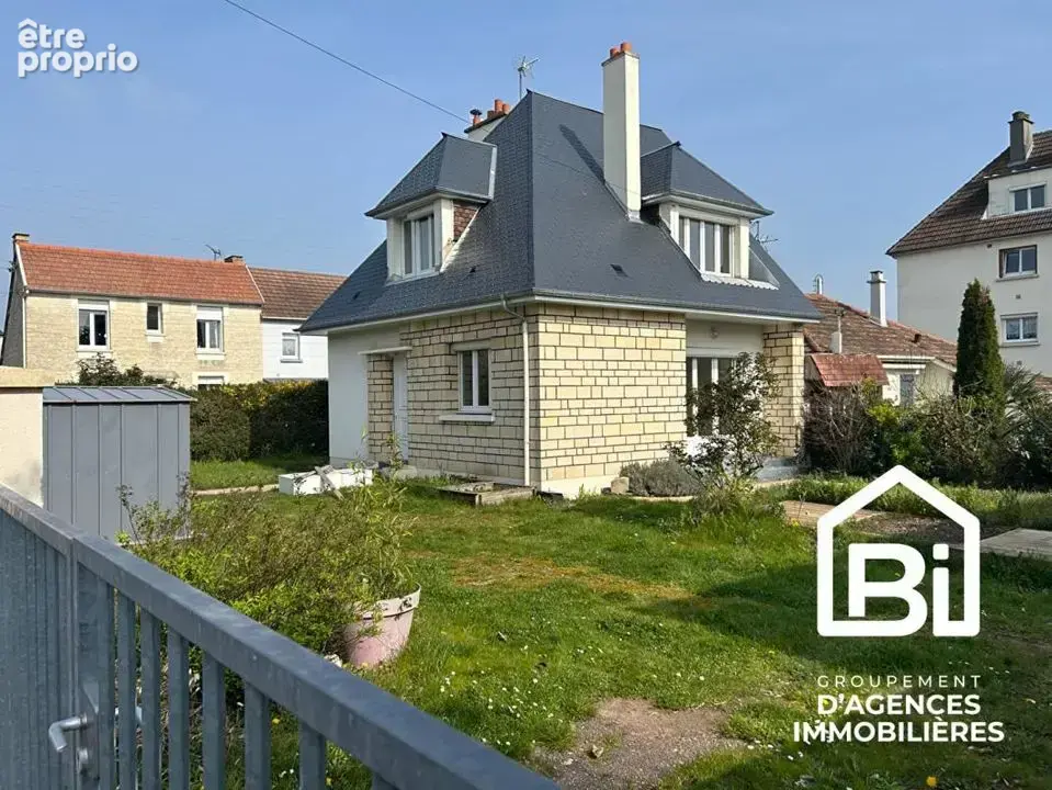Maison à MONDEVILLE