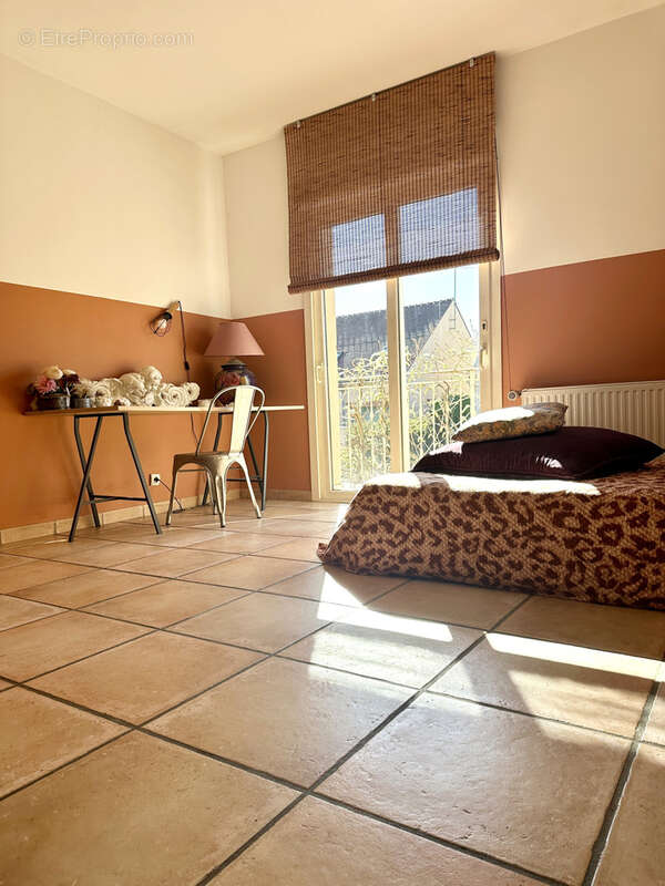 Maison à LINAS