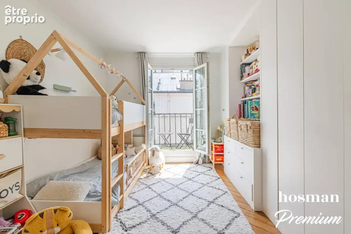Exceptionnel ! Magnifique appartement lumineux 4 pièces de 79 m² avec balcon - Ecole Militaire - Rue Cler, Paris 7ème - photo 11