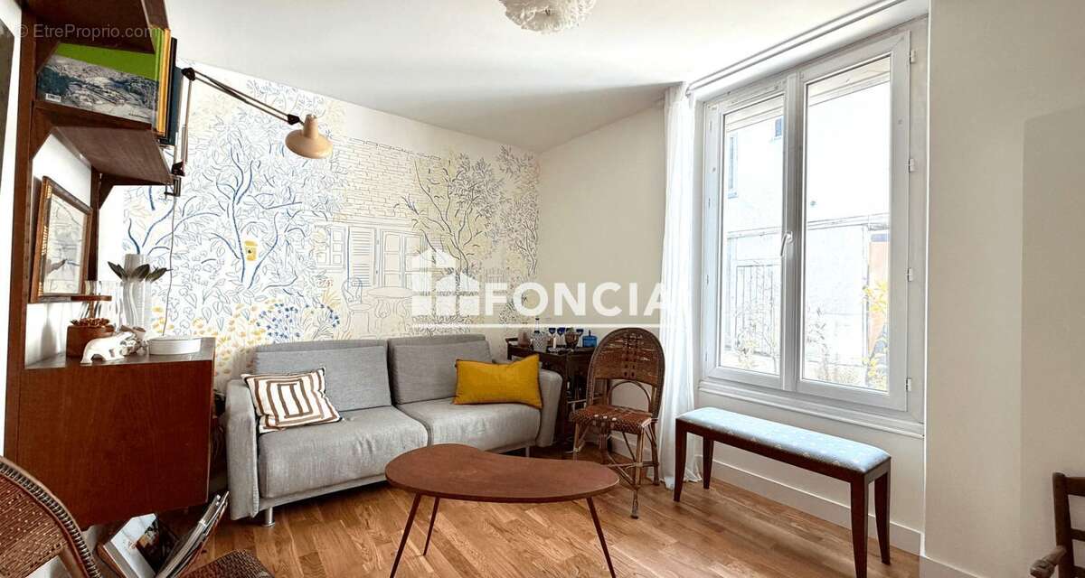 Duplex T3 de 70m2 Quartier Dunois/Médiathèque avec cave et débarras - photo 3