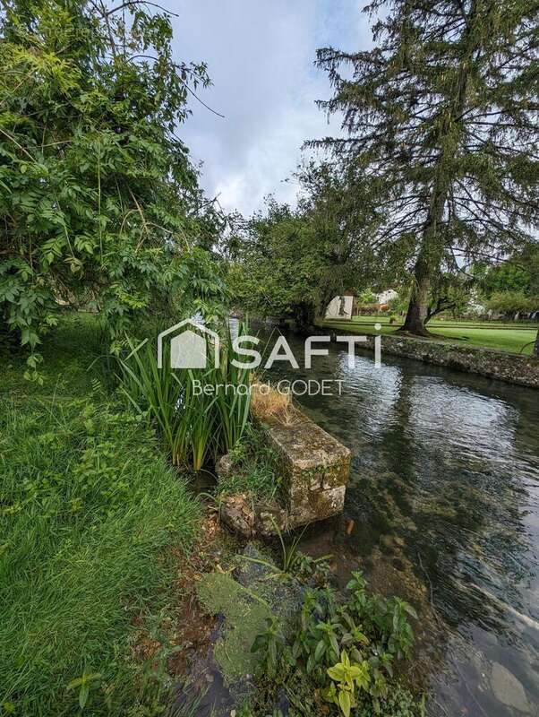 Photo 2 - Maison à RUFFEC