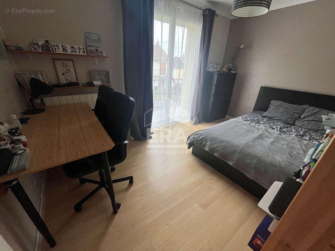 Maison à VILLEPREUX