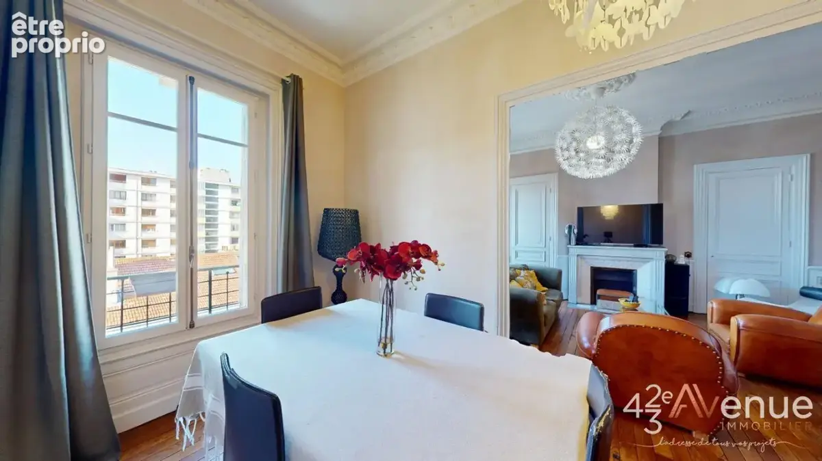 Appartement 5 pièces 130 m² à vendre à Saint-Etienne (42000) - photo 7