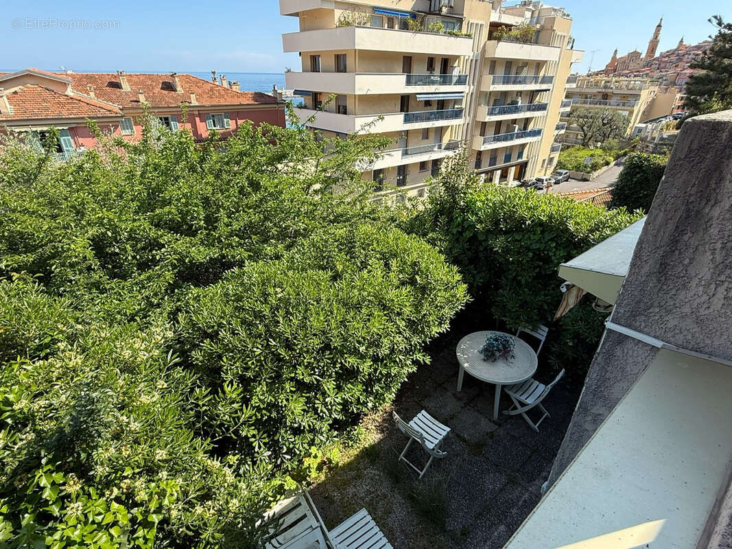 RARE sur Menton Garavan-maison mitoyenne-3 chambres-terrasses-jardin-2 parkings-grande cave-vue mer vieille vi - photo 9