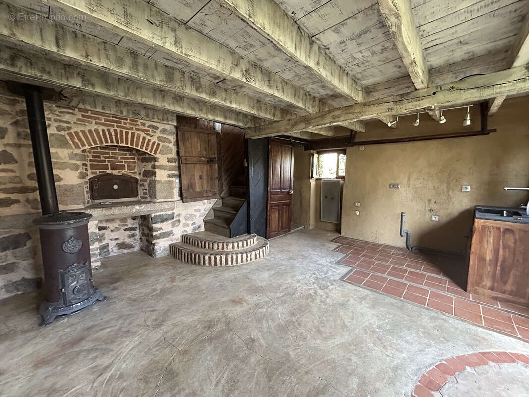 Maison à NAVES