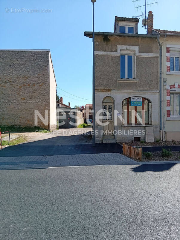 Maison à REVIGNY-SUR-ORNAIN