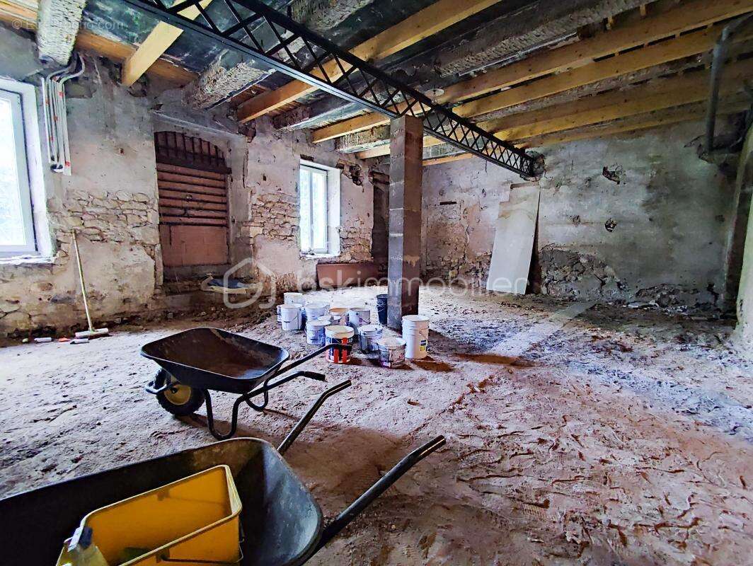 Parking à BEDARIEUX