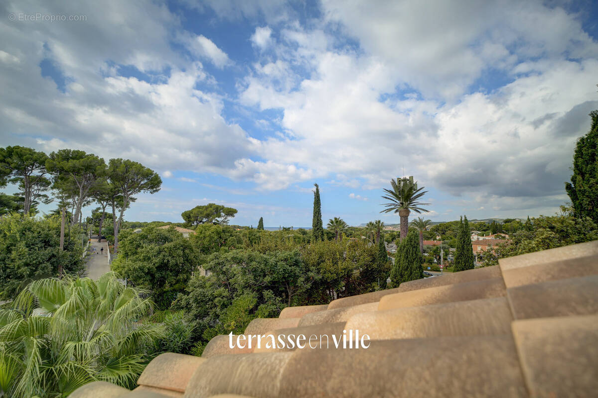 Appartement à SANARY-SUR-MER