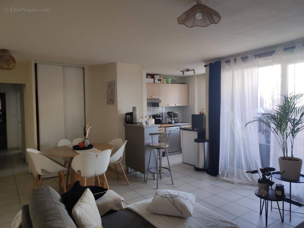 Appartement à VENISSIEUX