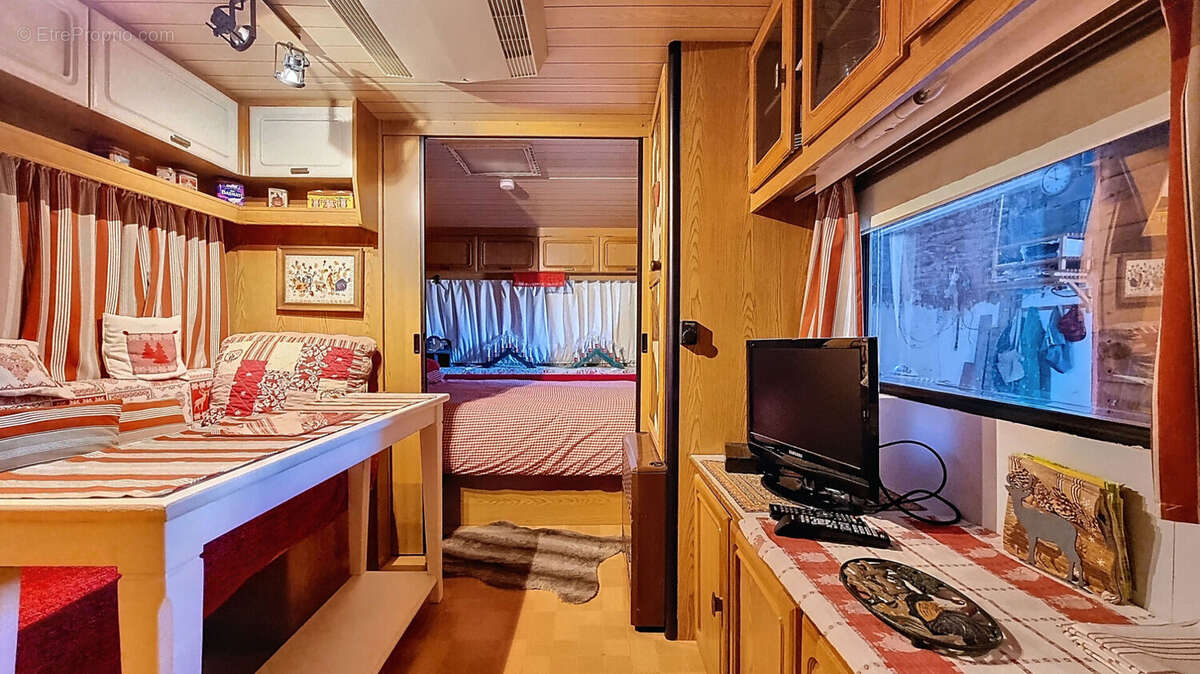 Autre à SAINT-FLORET