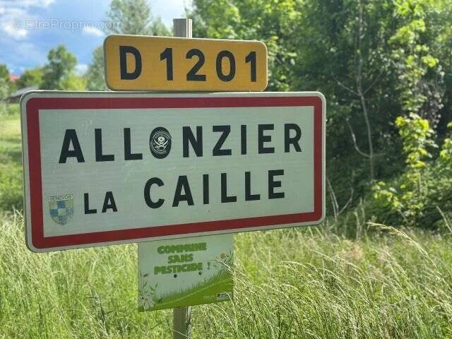 Maison à ALLONZIER-LA-CAILLE