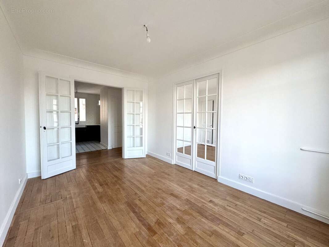 Appartement à ASNIERES-SUR-SEINE