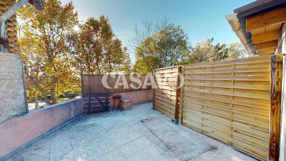 Appartement à MARSEILLE-15E