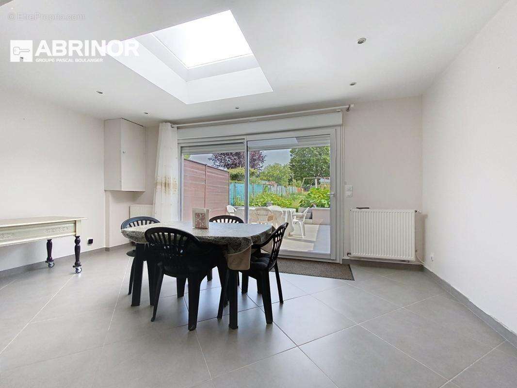 Maison à FACHES-THUMESNIL