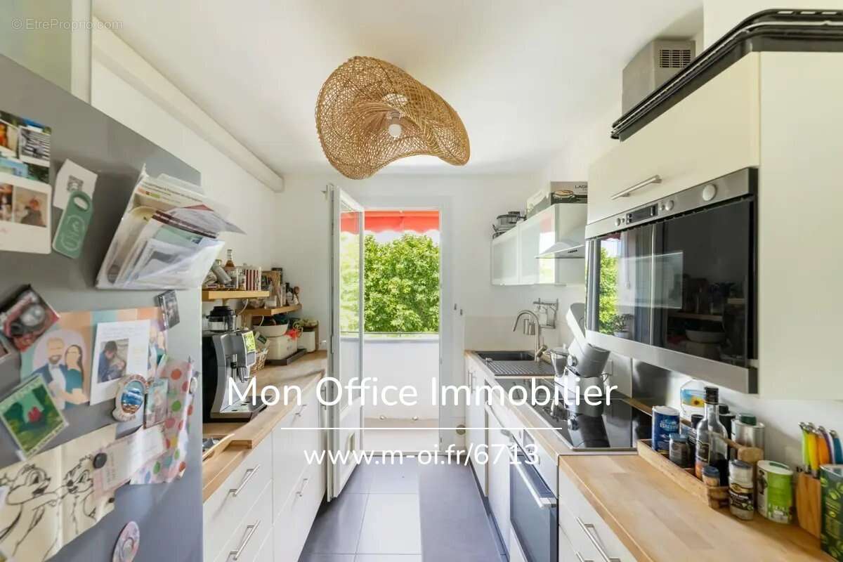 Référence : 6713-PAN - Appartement 3 pièces de 69 m² à Aix-En-Provence - photo 4