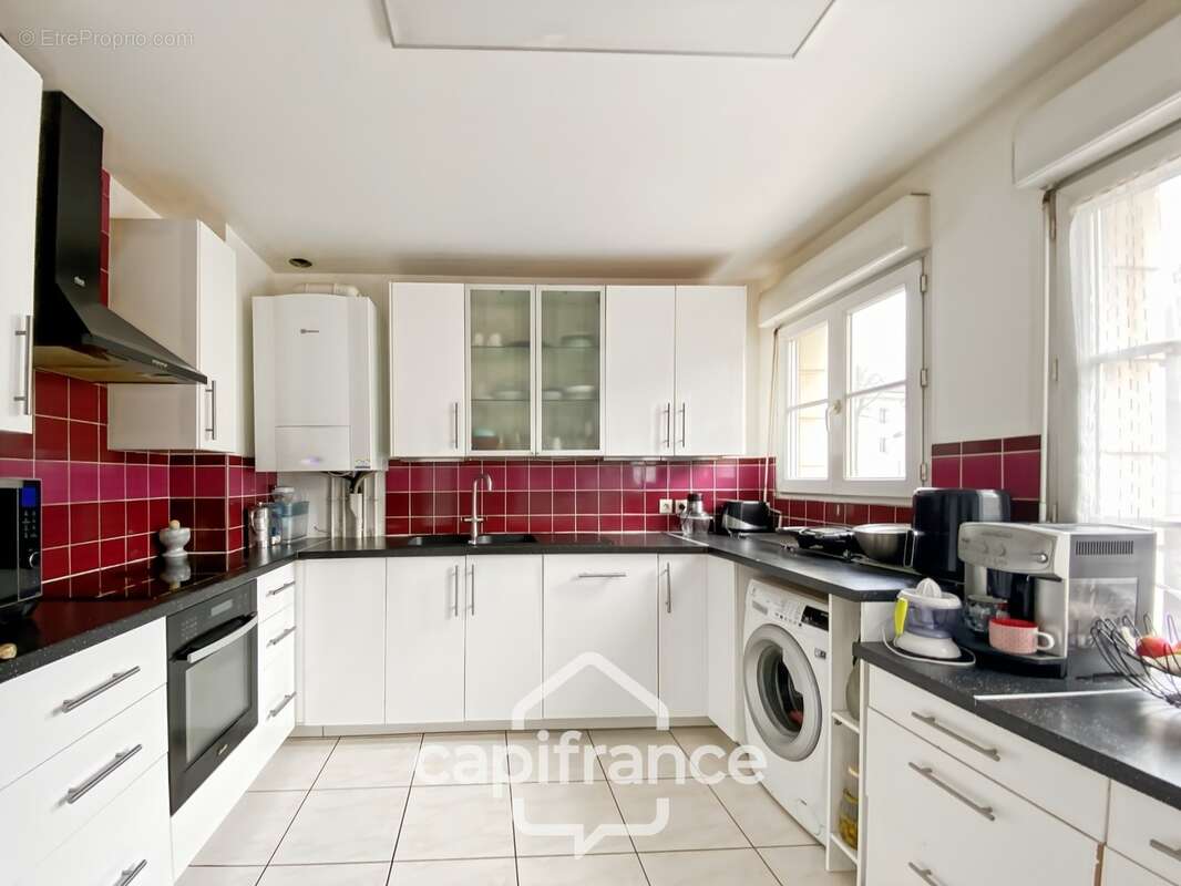 Maison à vendre  8 pièces – 6 chambres – 141 m² – Terrasse - Jardin - Garage - photo 5