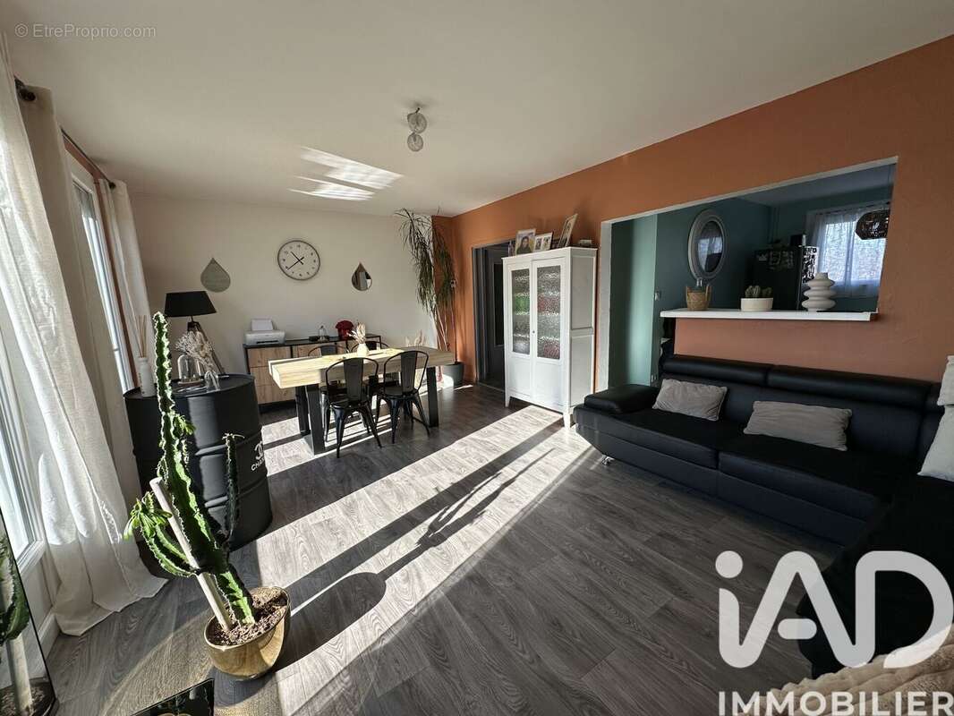 Photo 3 - Maison à ISSOUDUN