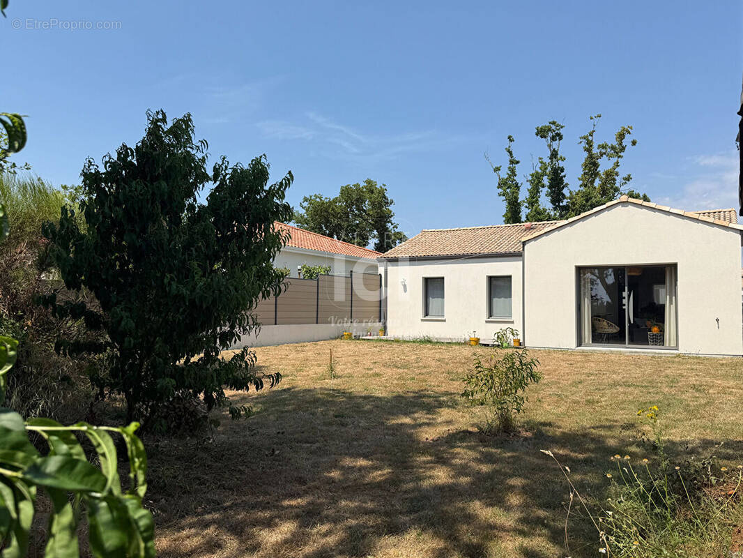 Maison à CHAUVE