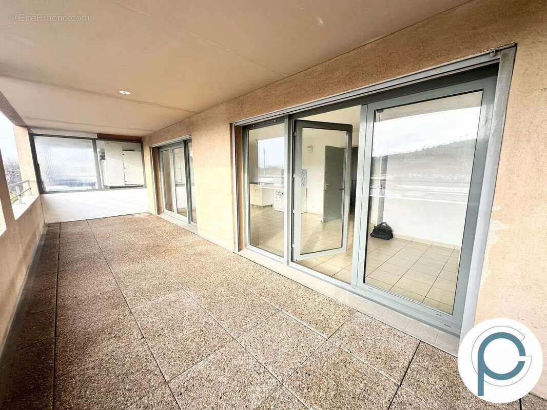 Appartement à SANARY-SUR-MER