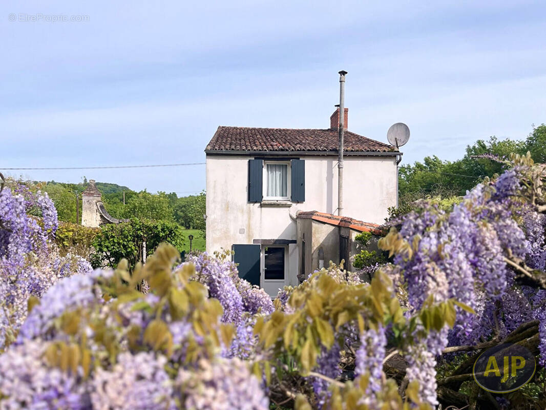 Maison à CHAMPTOCEAUX
