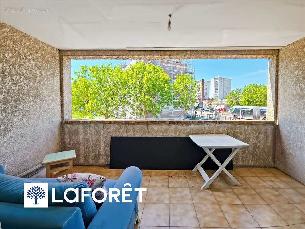 Appartement à RIS-ORANGIS